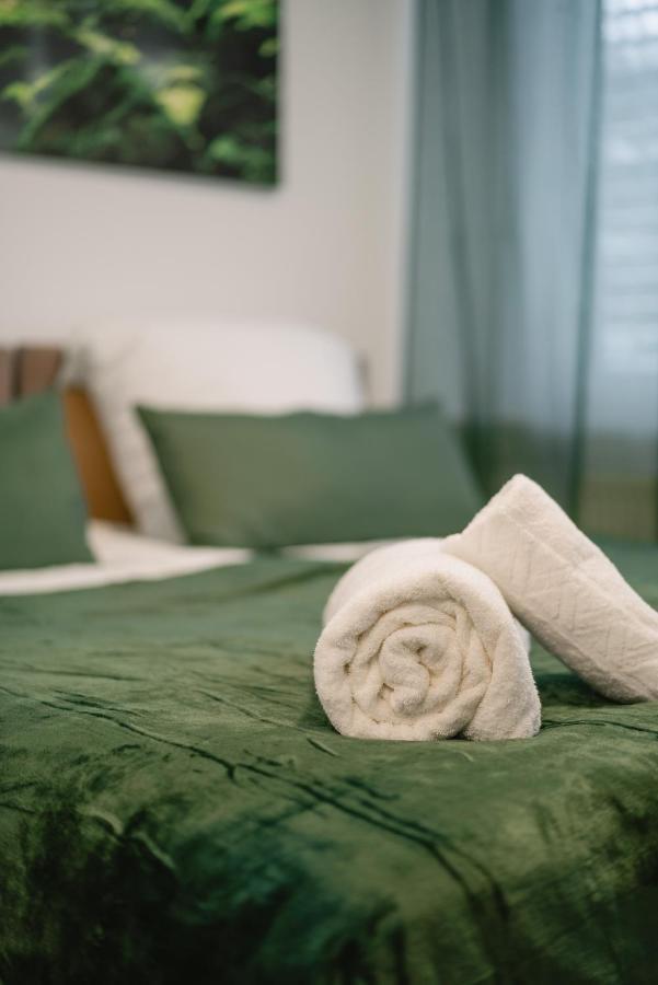 2-Zimmer Themen-Apartment Im Zentrum, Naehe Oper Bayreuth Zewnętrze zdjęcie