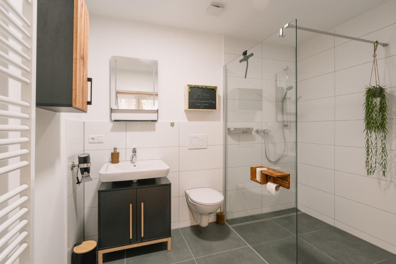 2-Zimmer Themen-Apartment Im Zentrum, Naehe Oper Bayreuth Zewnętrze zdjęcie