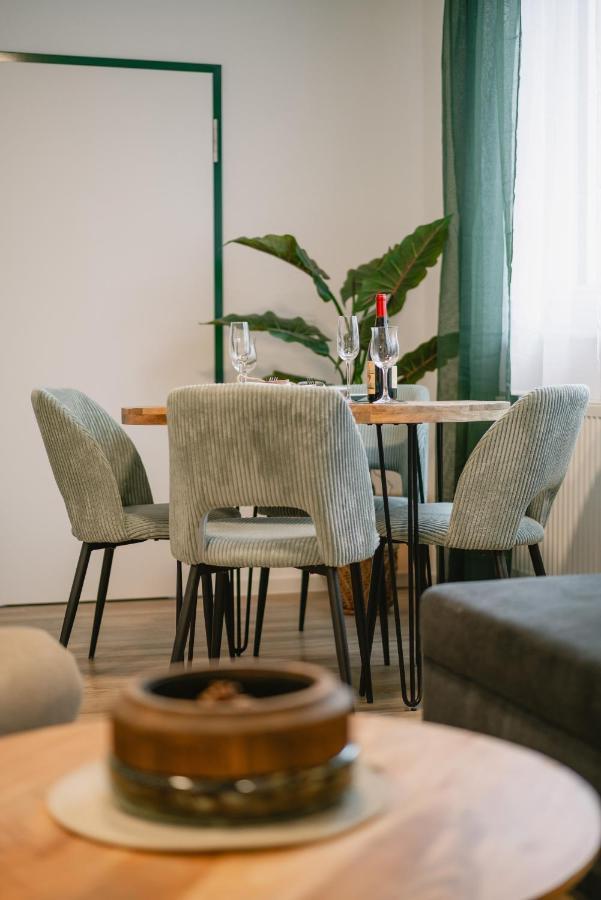 2-Zimmer Themen-Apartment Im Zentrum, Naehe Oper Bayreuth Zewnętrze zdjęcie